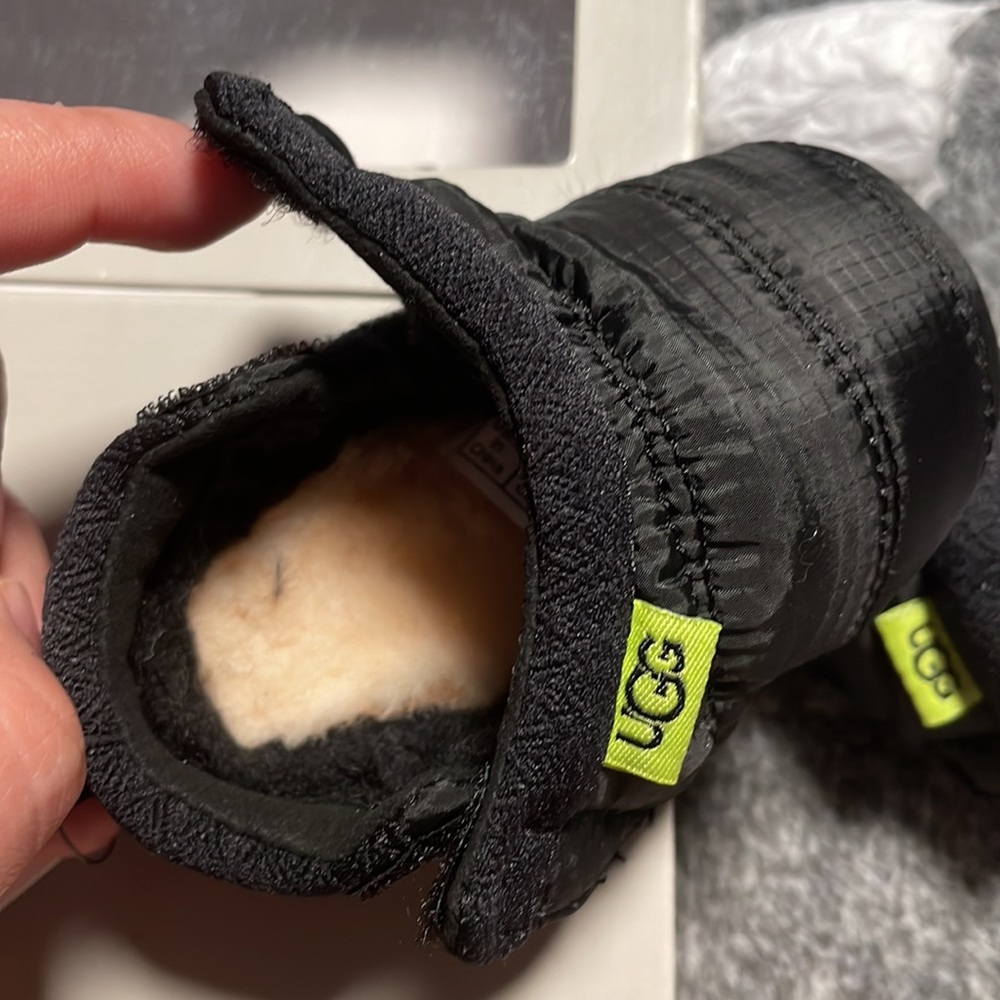 UGG baby tasman LTA black - Picture 6 of 7
